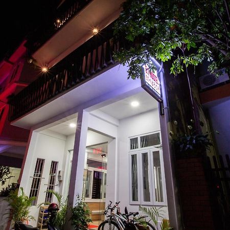 5.T Hostel Hue Bagian luar foto