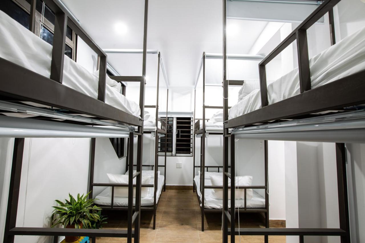 5.T Hostel Hue Bagian luar foto
