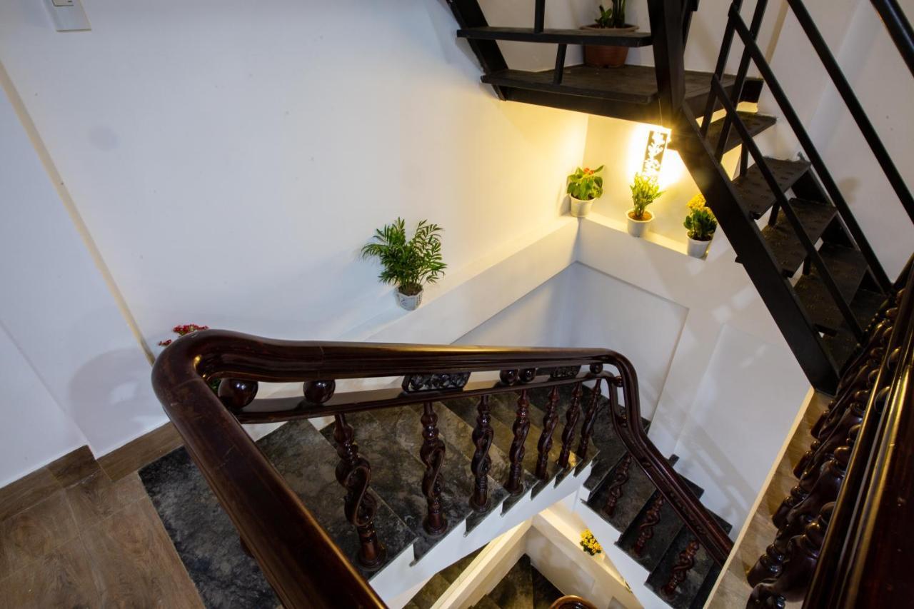 5.T Hostel Hue Bagian luar foto