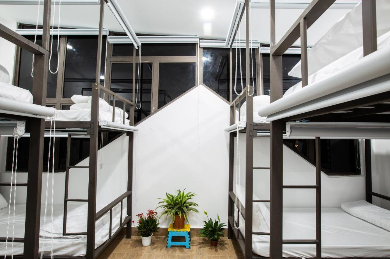 5.T Hostel Hue Bagian luar foto
