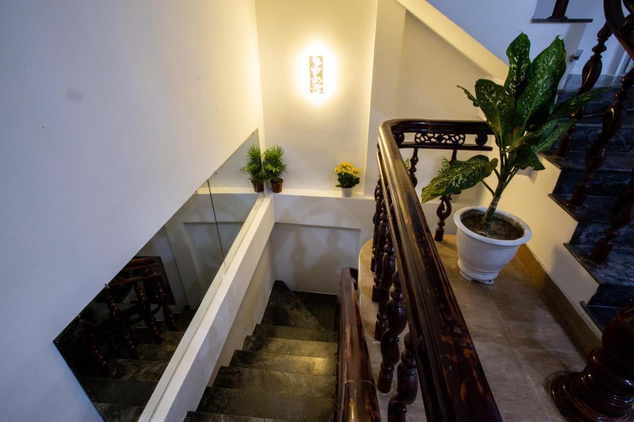 5.T Hostel Hue Bagian luar foto
